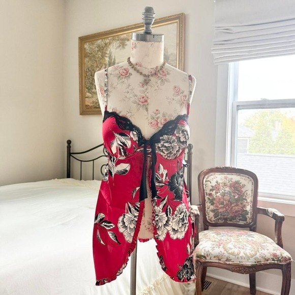 Y2k Apartment 9 Size Xl Red Floral Lingerie Set